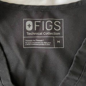 Figs Casma Three-Pocket Scrub Top in Black Size M - Like New